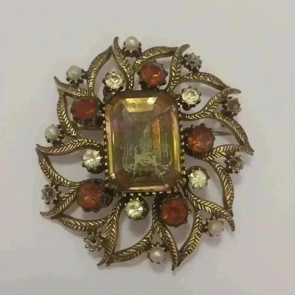 Florenza Vintage Regency Yellow/Brown Pearl Brooch